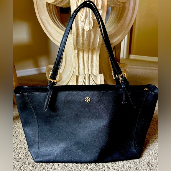 Tory Burch Handbags - Tory Burch Large Tote